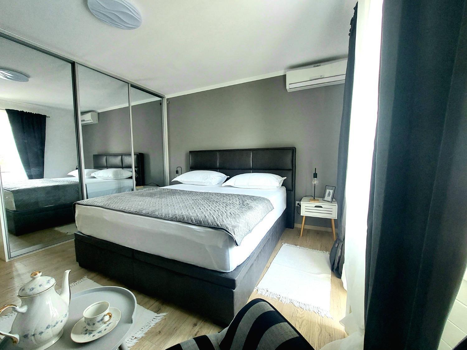 Apartment Fila - Large & Close To The Beach Makarska Esterno foto