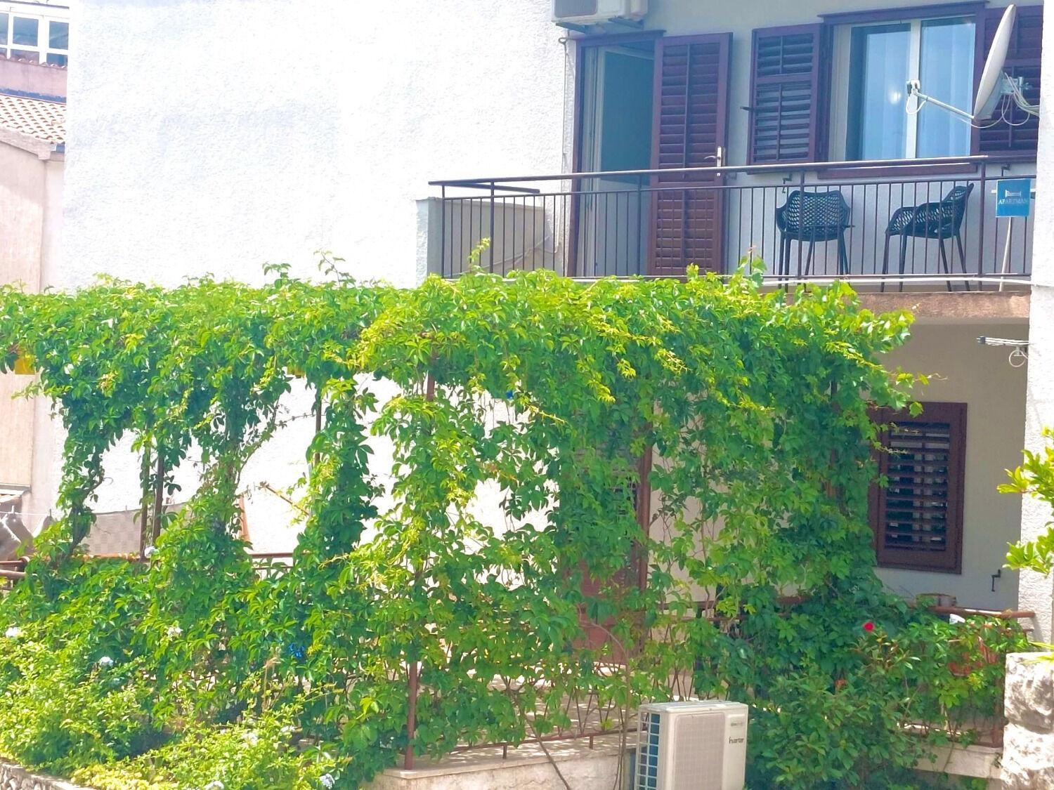 Apartment Fila - Large & Close To The Beach Makarska Esterno foto